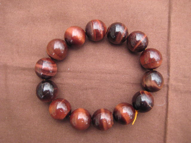 Tiger Eyes Bracelet Balance both extremes, discernment, vitality, and strength, practicality, fairness 2120